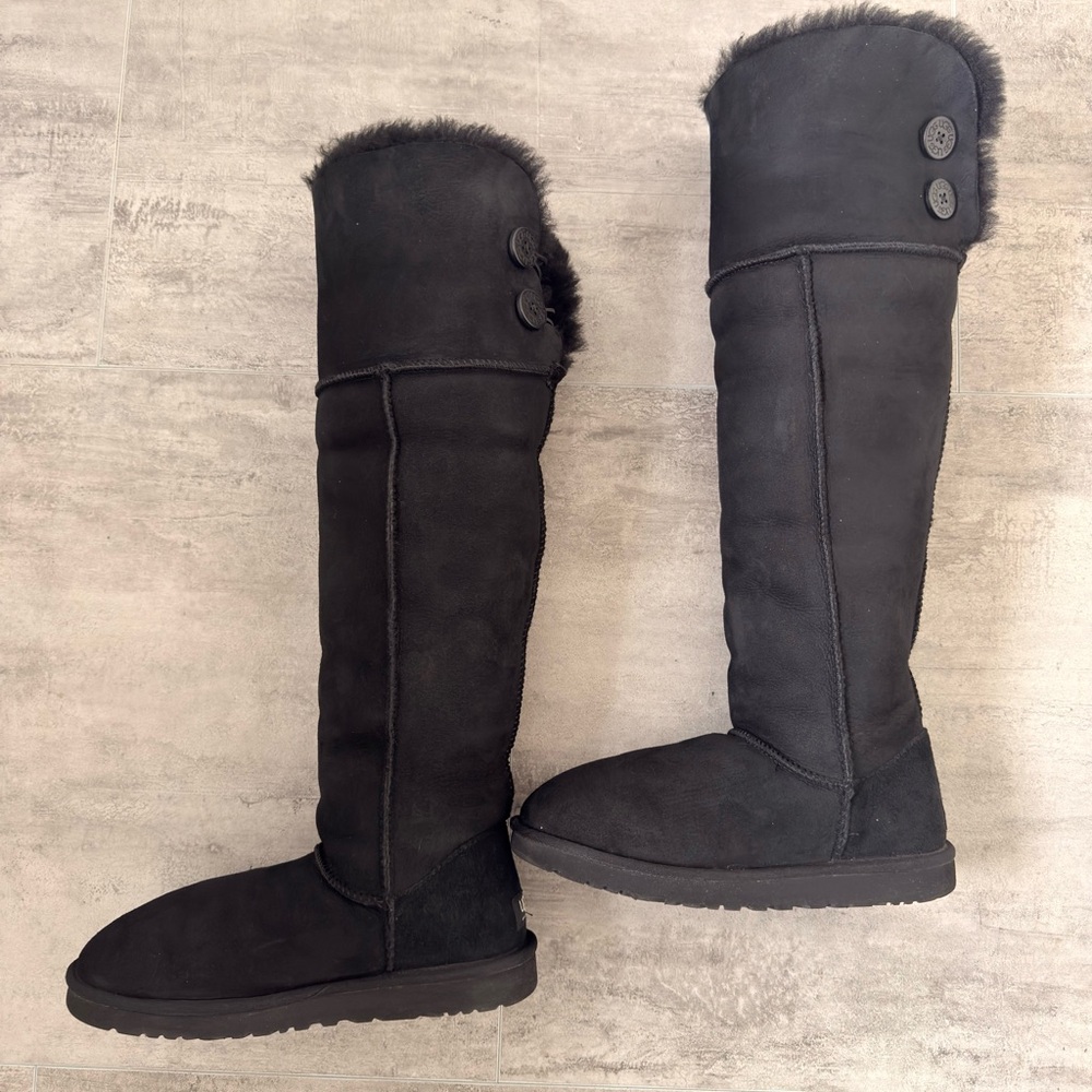 UGG OVER THE KNEE BAILEY BUTTON BOMBER BOOTS Size 8 - Picture 8 of 14